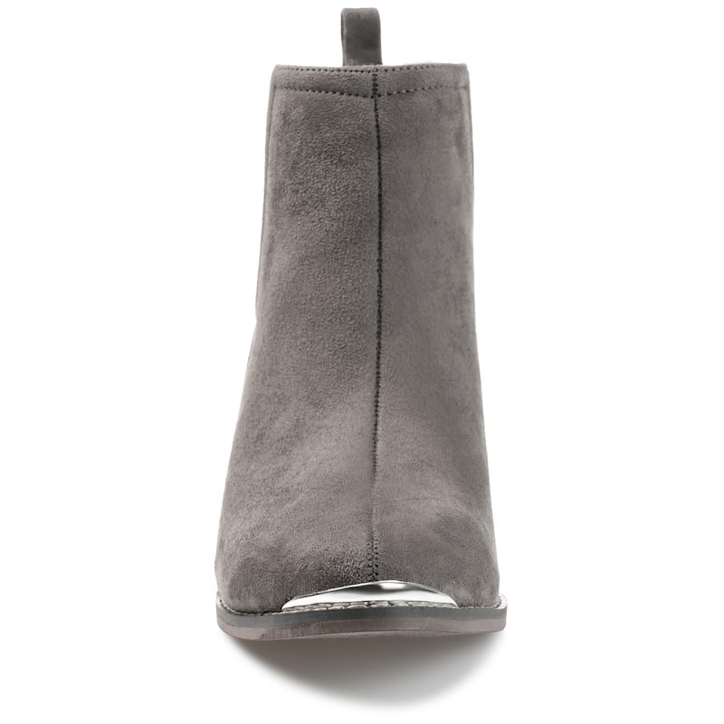 Journee Collection Women's Issla Pull On Stacked Heel Booties