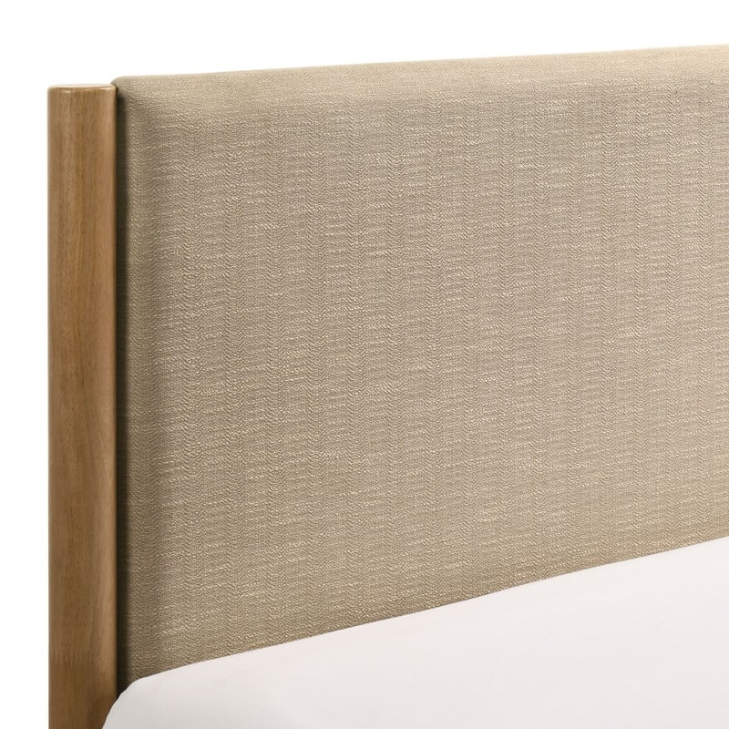 Queen Size Rubberwood Platform Bed,Light Walnut
