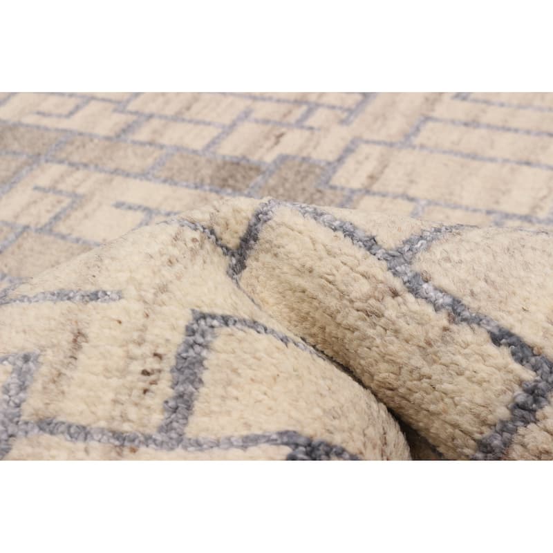 ECARPETGALLERY Hand-knotted Tangier Ivory Silk, Wool Rug - 5'2 x 7'7