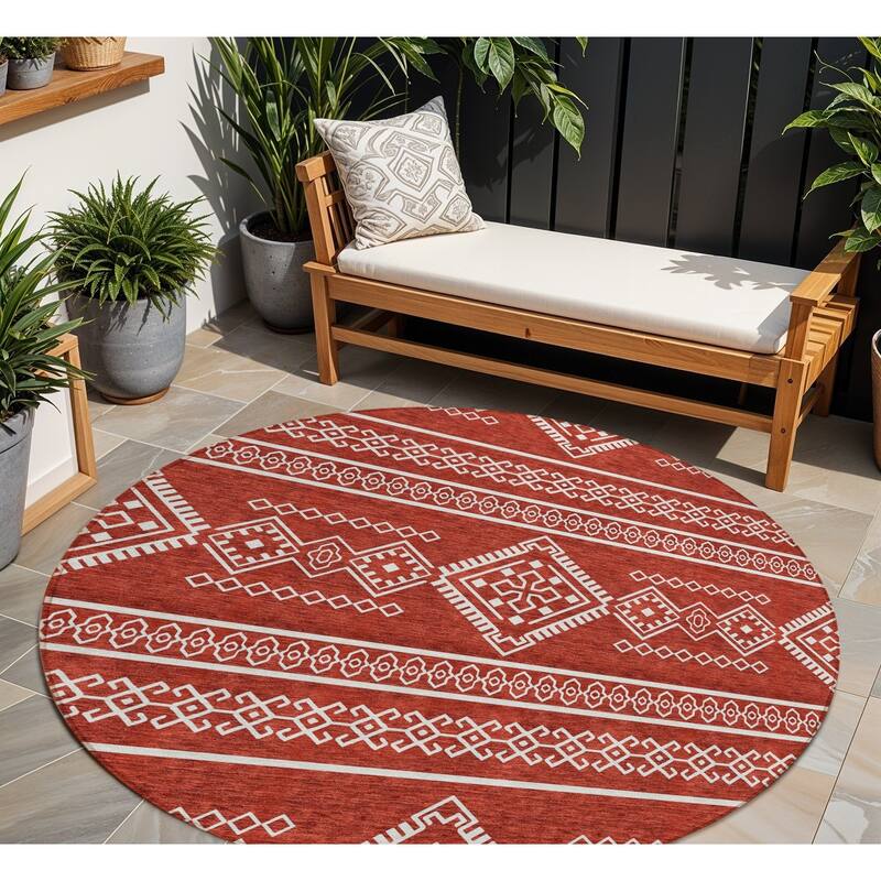 HomeRoots Southwestern Transitional Rectangle Outdoor Rug - 8' Round