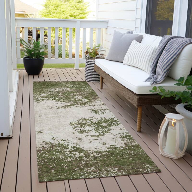 Machine Washable Indoor/ Outdoor Abstract Pixels Chantille Rug