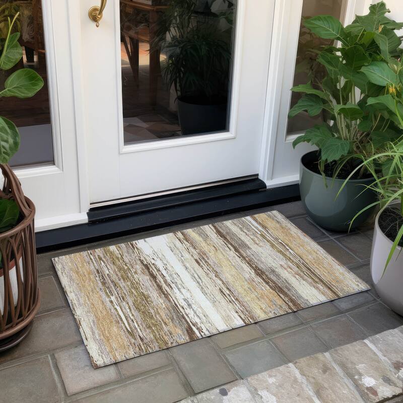 Machine Washable Indoor/ Outdoor Abstract Stripes Chantille Rug - Beige - 1'8" x 2'6"