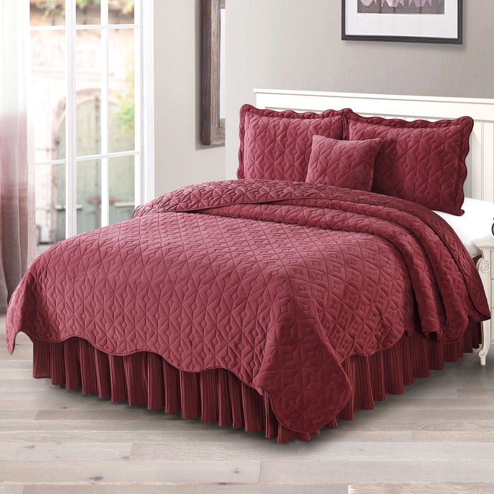 Serenta Diamond Flannel Quilted 4-piece Coverlet Set