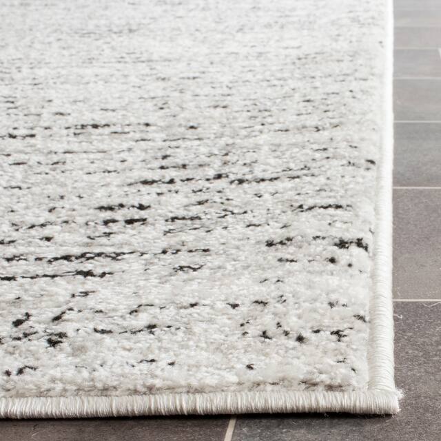 SAFAVIEH Adirondack Alberta Vintage Abstract Rug