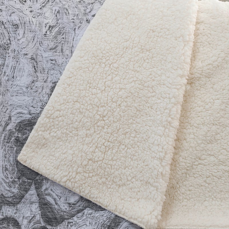 Premium Machine Washable Casual Contemporary Sherpa Throw Blanket