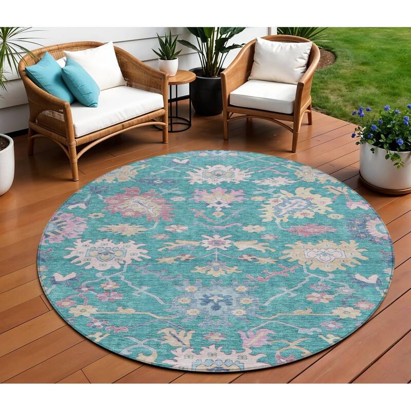 HomeRoots Floral Transitional Rectangle Outdoor Rug - 8' Round