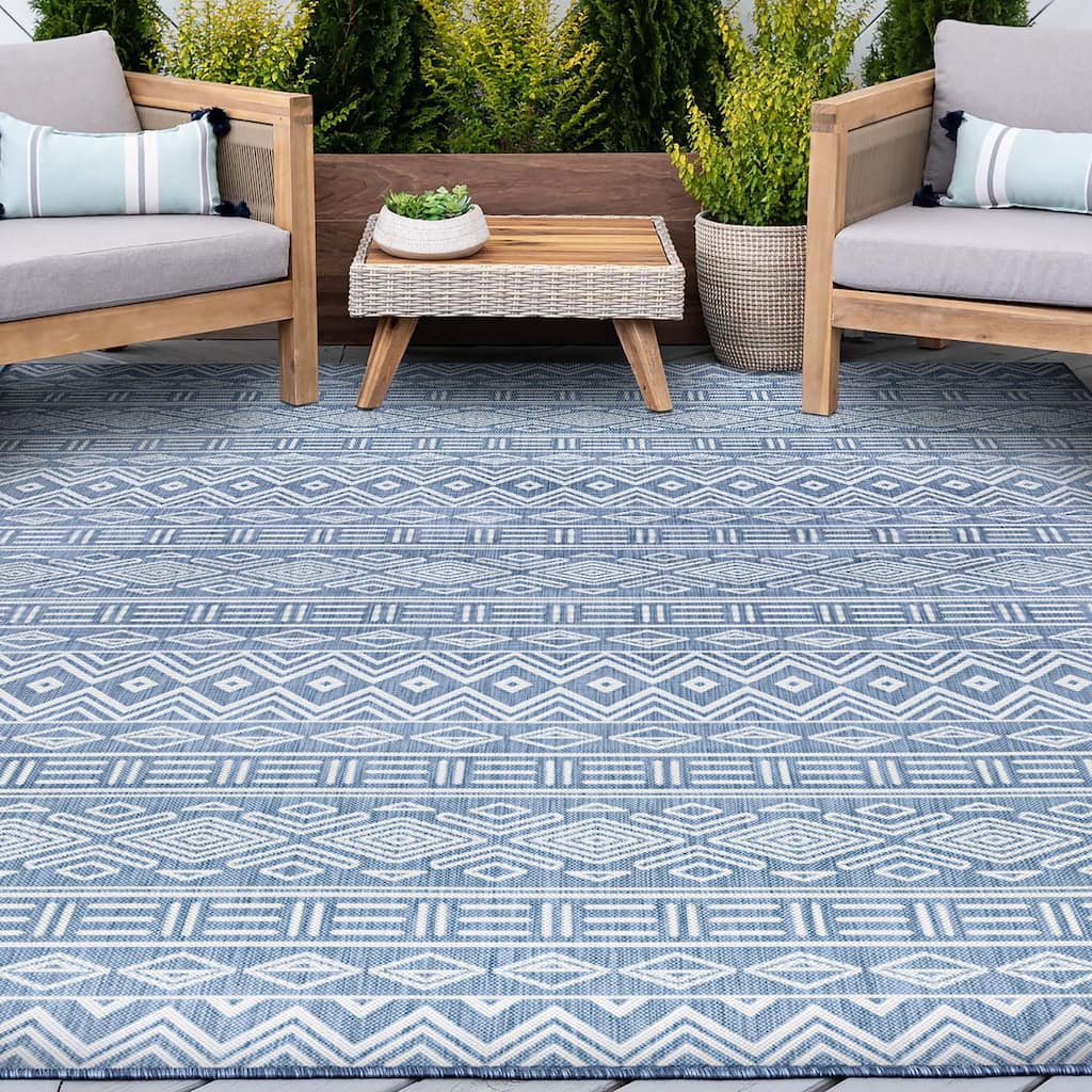 Exo Coastal Diamond Indoor/Outdoor Area Rug