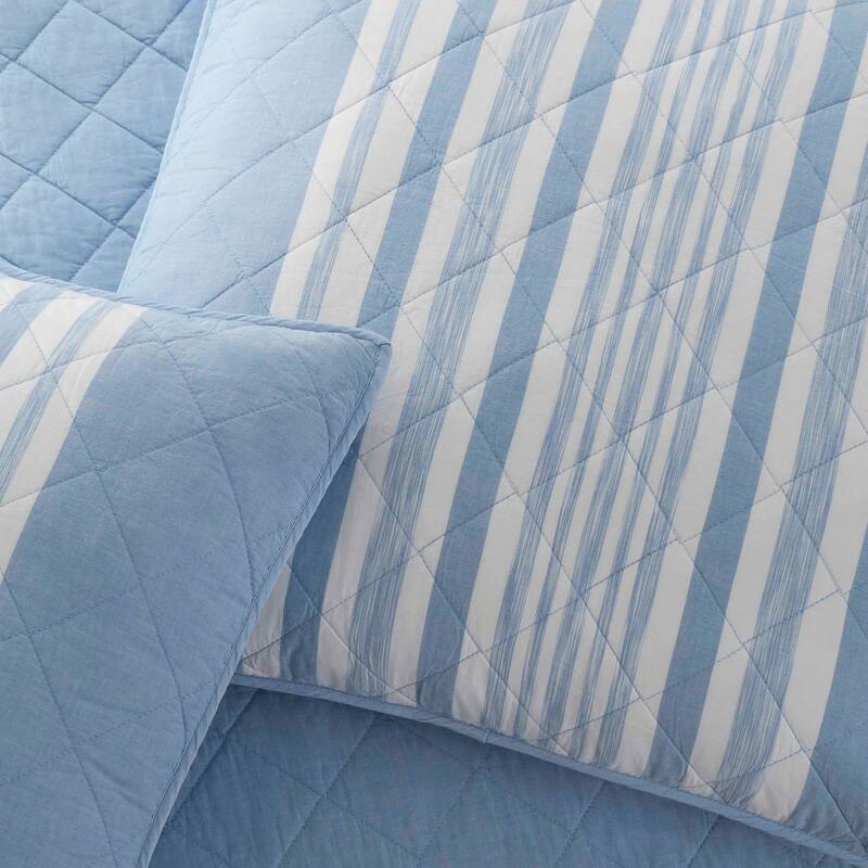 Southern Tide Westlake Quilt