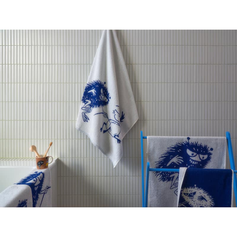 Moomin by Arabia Hand Towel 12x19.7in Stinky Off-white - 12 x 19.7"