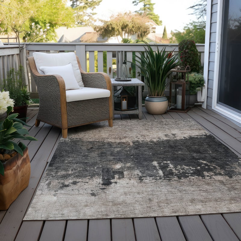 Machine Washable Indoor/ Outdoor Abstract Contemporary Chantille Rug