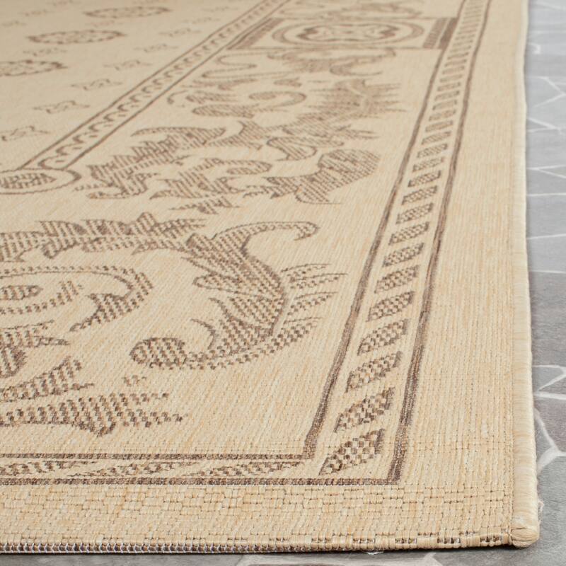 SAFAVIEH Courtyard Beverley Indoor/ Outdoor Waterproof Patio Backyard Rug