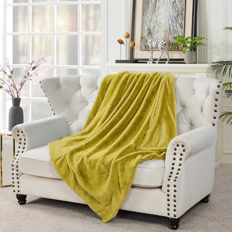 Home Soft Things FoxFauxFur Throw 50"x60"/60"x80"
