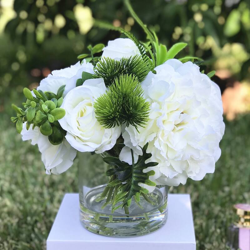 Enova Home Artificial Silk Peony and Roses Fake Flowers Arrangement in Clear Glass Vase for Home Office Wedding Decoration