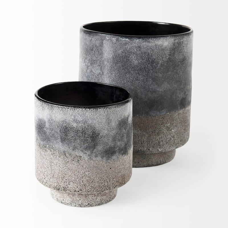 Squally 6.0L x 6.0W x 6.4H Black/Brown Ceramic Ombre Textured Small Vase