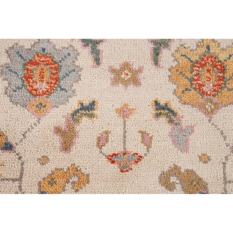 All-Over Floral Ivory Oushak Indian Foyer Rug Hand-Knotted Wool Carpet - 2'6"x 5'9"