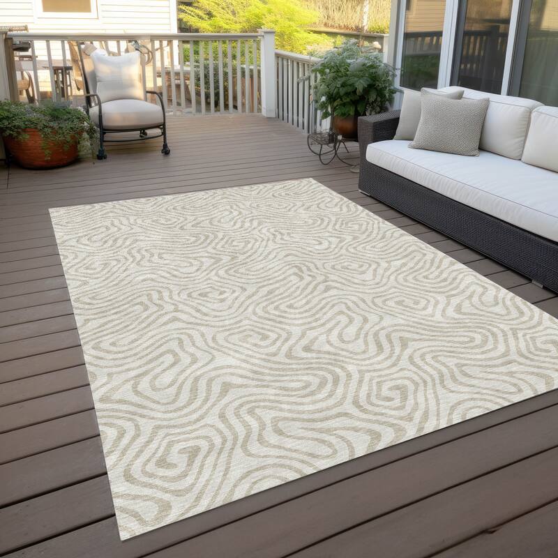 Machine Washable Indoor/ Outdoor Modern Trance Chantille Rug