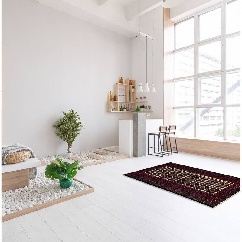 ECARPETGALLERY Hand-knotted Teimani Cream, Red Wool Rug - 2'7 x 4'11