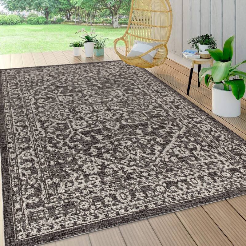 JONATHAN Y Medallion Textured Weave Indoor/Outdoor Area Rug - 8 X 10 - Black/Gray