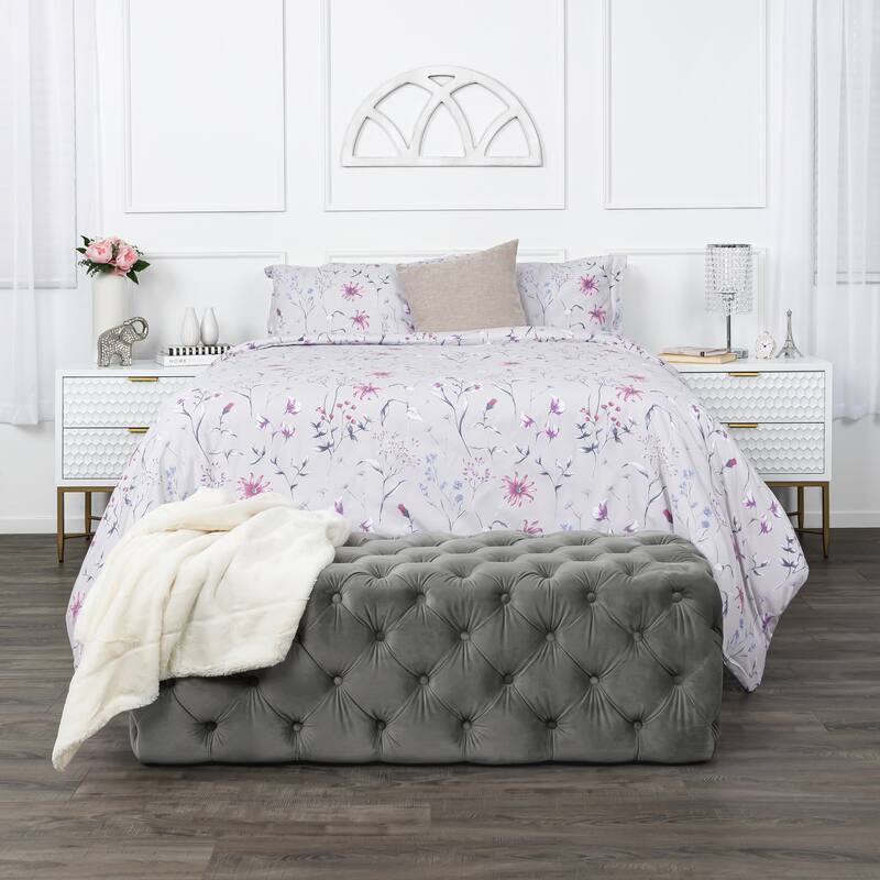 Vilano Plush All Seasons Secret Meadow Down Alternative 3-piece Comforter