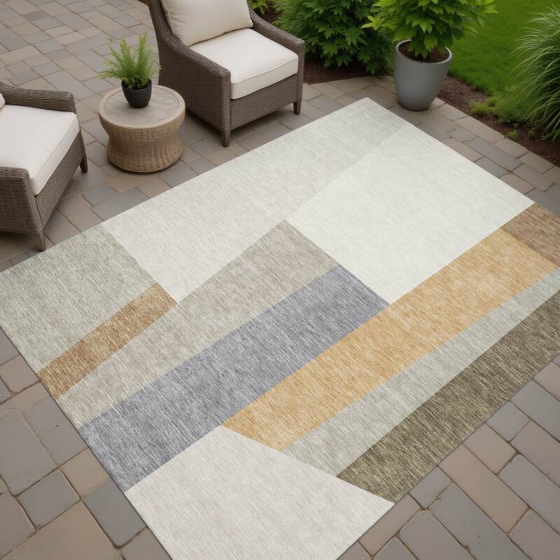 Machine Washable Indoor/ Outdoor Contemporary Jolie Chantille Rug