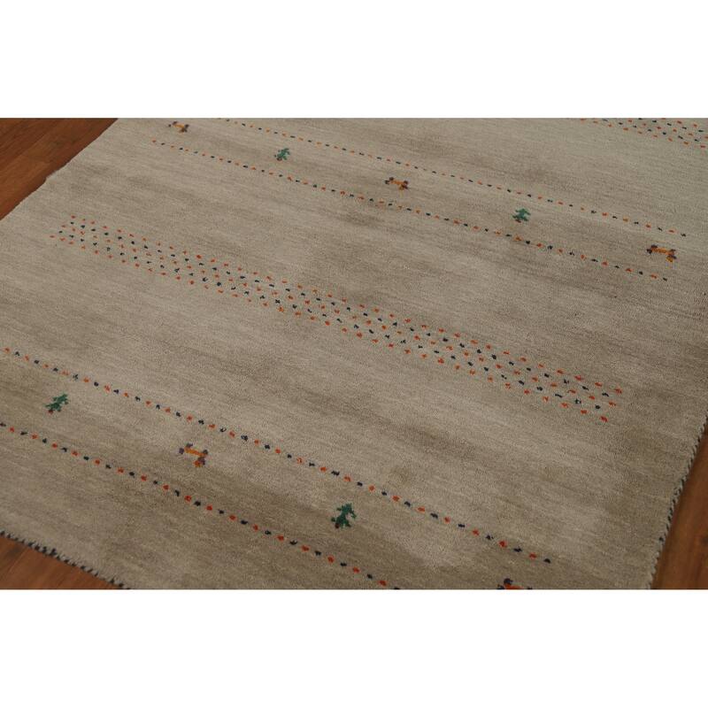 Hand Knotted Oriental 100% Wool Carpet Tribal Tribal Beige & Ivories Gabbeh Area Rug - 6' 6'' X 4' 7''