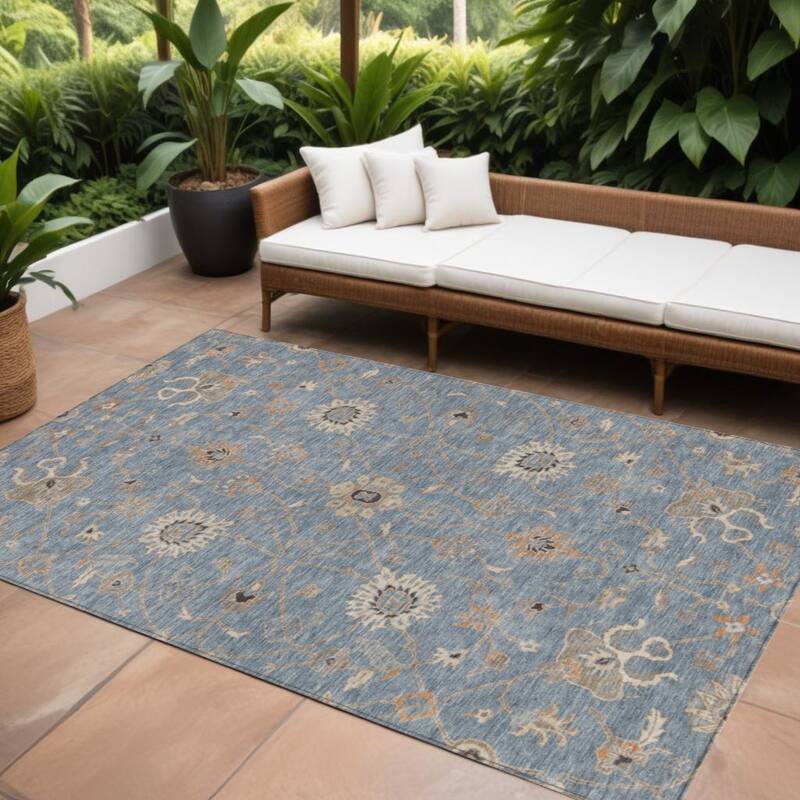 HomeRoots Floral Traditional Rectangle Outdoor Rug - 9' X 12'