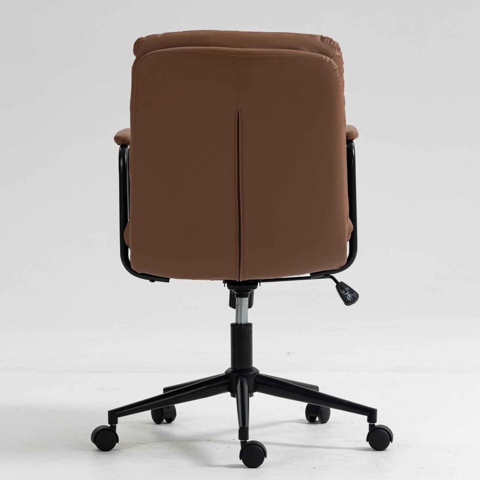 Rolling office chair with arms discount