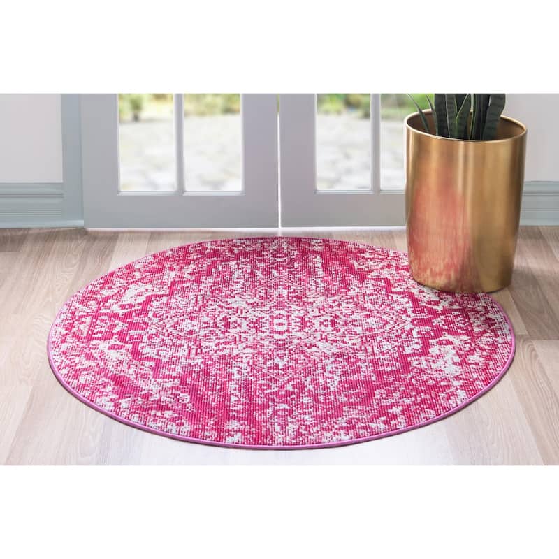 Traditional Kosmas Collection Area Rug