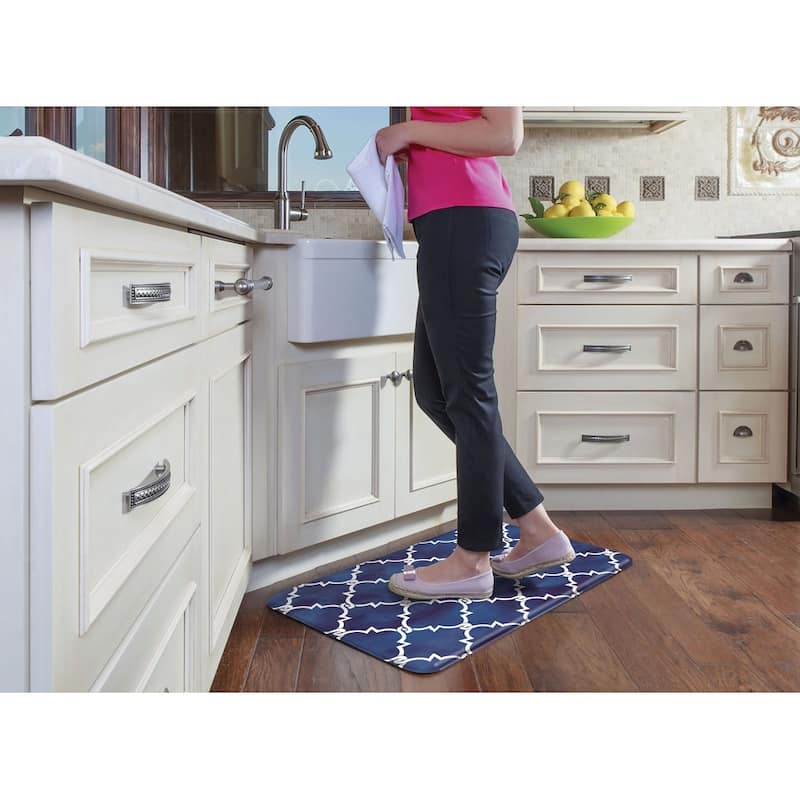 Decorative Anti-Fatigue Memory Foam Mats 30" x 20" - Indigo Quatrefoil - 30" x 20"