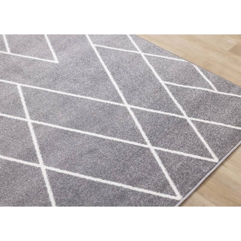 Covington Collection - Grey/White Geometric Lines Rug