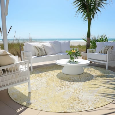 Machine Washable Indoor/ Outdoor Chantille Distressed Traditional Rug