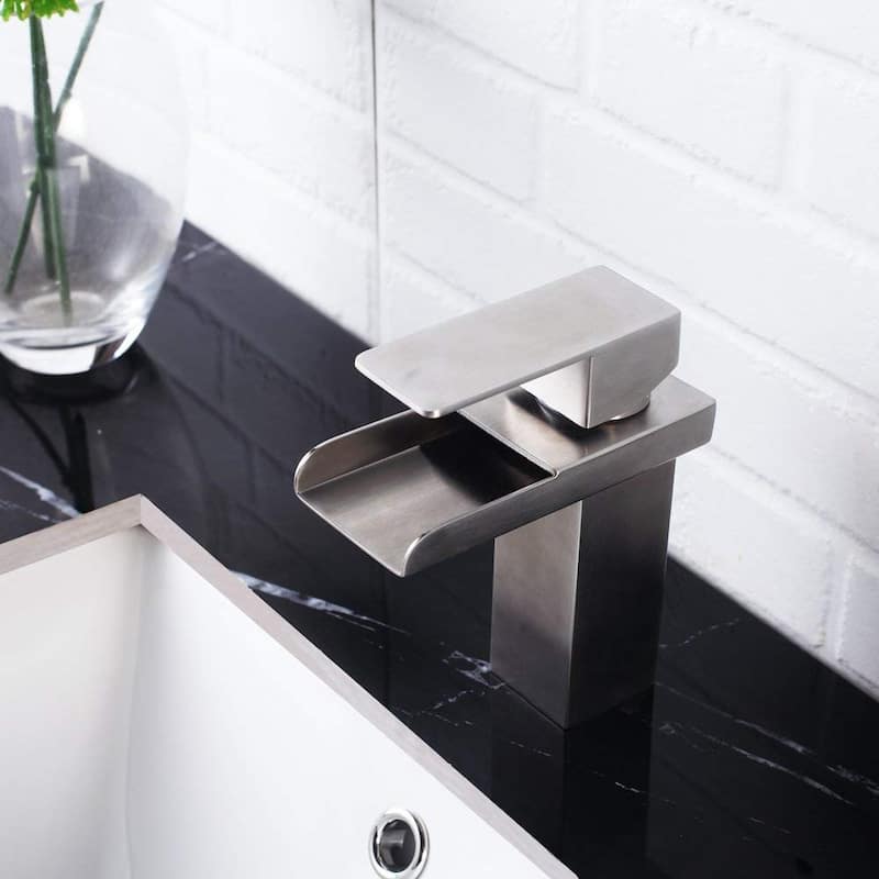 Modern Single Handle Single Hole Bathroom Sink Faucet with Anti Corrosion, Anti Rust, Anti Stain and Scratch