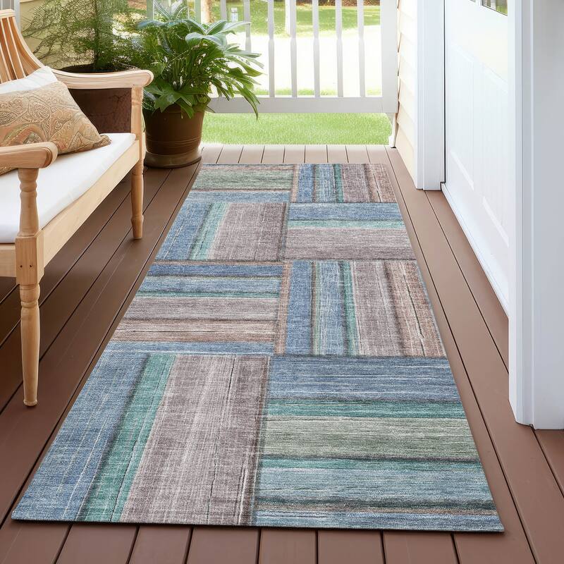 Machine Washable Indoor/ Outdoor Modern Weave Chantille Rug - Denim - 2'3" x 7'6"