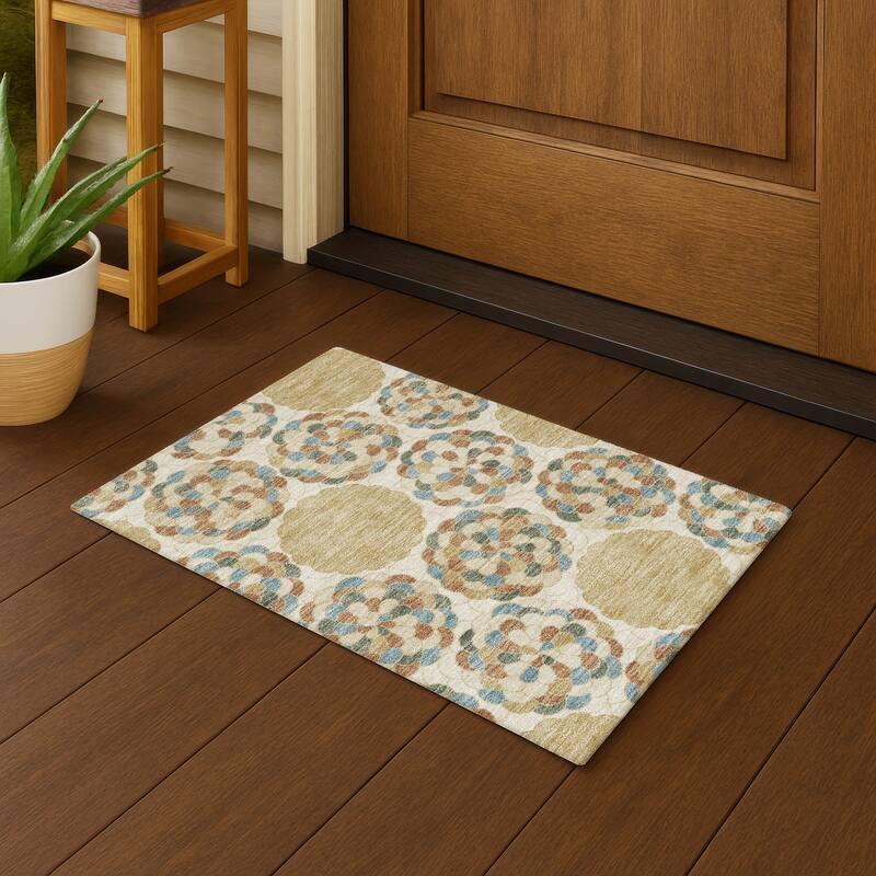 Machine Washable Indoor/ Outdoor Mosaic Cluster Chantille Rug - Beige - 1'8" x 2'6"