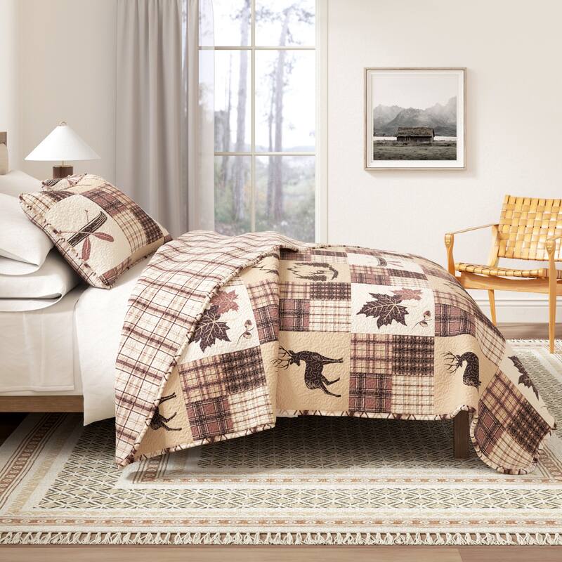 Linery & Co. Rustic Lodge Patchwork Microfiber Quilt Set With Shams - Deer & Leaf Patchwork - Twin