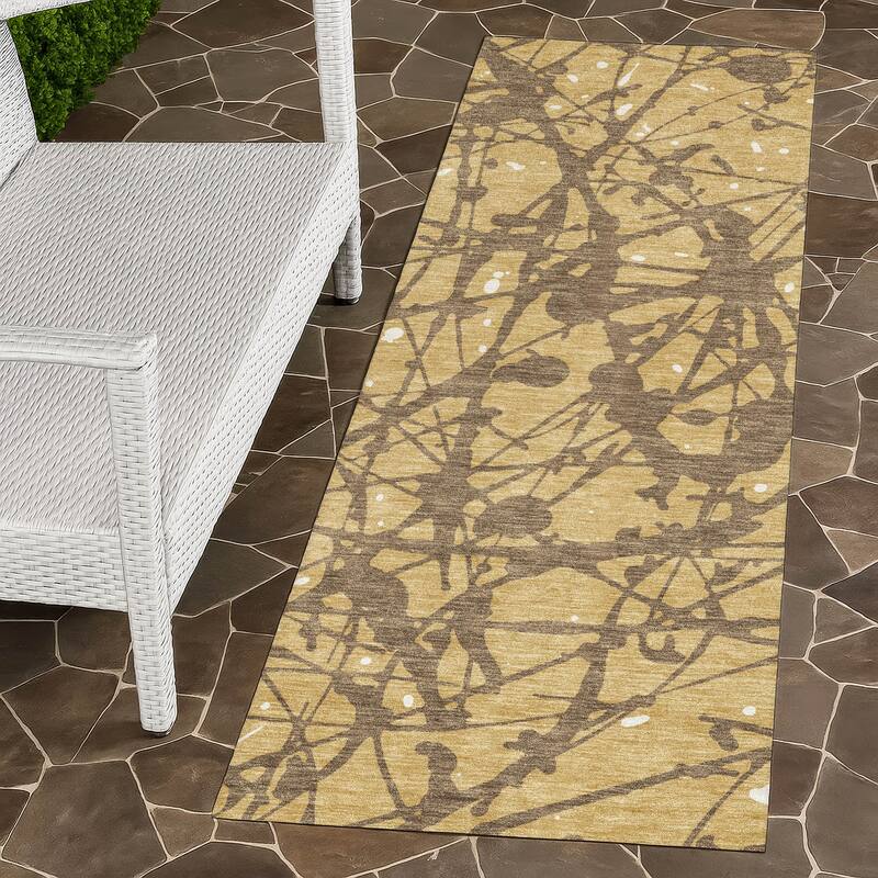 Machine Washable Indoor/ Outdoor Modern Campo Chantille Rug - Gold - 2'3" x 7'6"