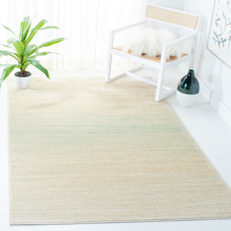 SAFAVIEH Adirondack Muzeyyen Ombre Distressed Rug - 6' x 9' - Green/Ivory