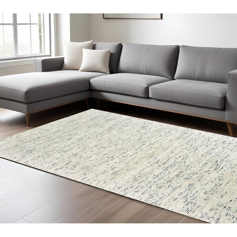 HomeRoots Solid Color Modern Rectangle Area Rug - 108.27 in. x 72.05 in.  x 0.47 in.