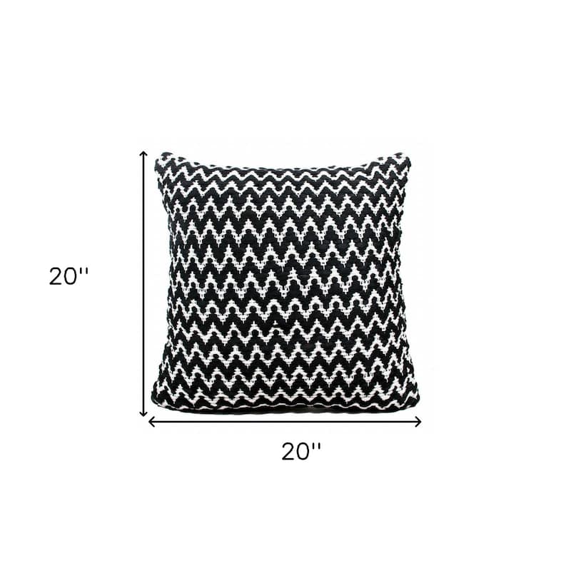 HomeRoots 20" X 20" Black And White Polyester Chevron Zippered Pillow