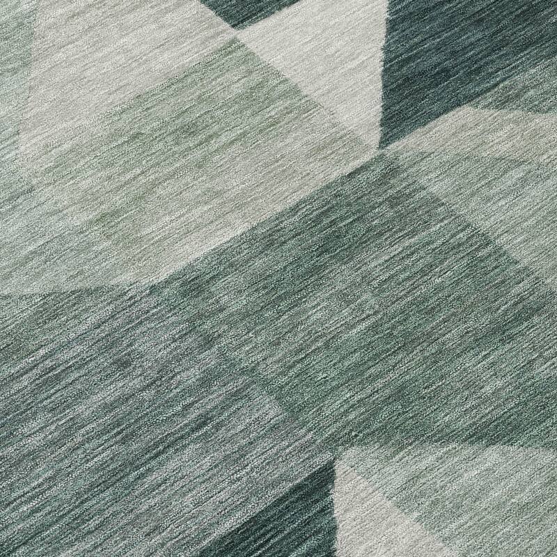 Machine Washable Indoor/ Outdoor Geo Rubi Chantille Rug