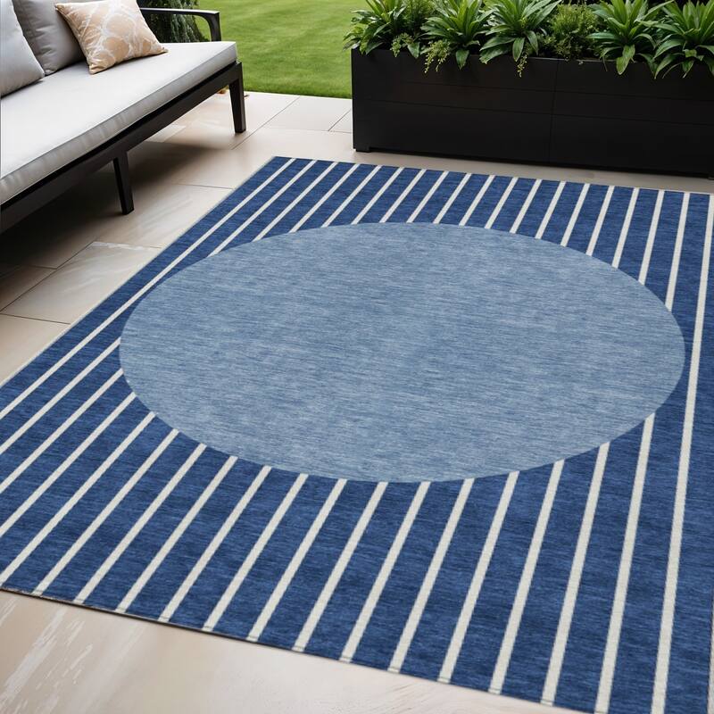 HomeRoots Striped Transitional Rectangle Outdoor Rug - 5' X 8'