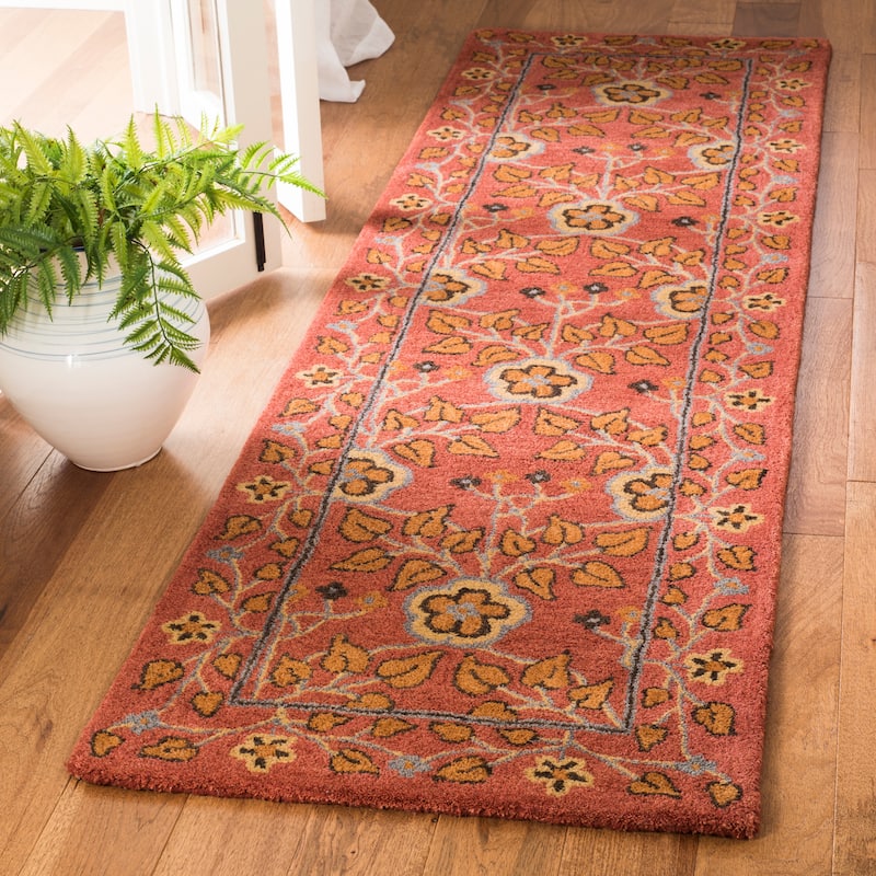 SAFAVIEH Handmade Heritage Quatrefoil Traditional Oriental Wool Rug - 2'3" x 10' Runner - Red/Multi