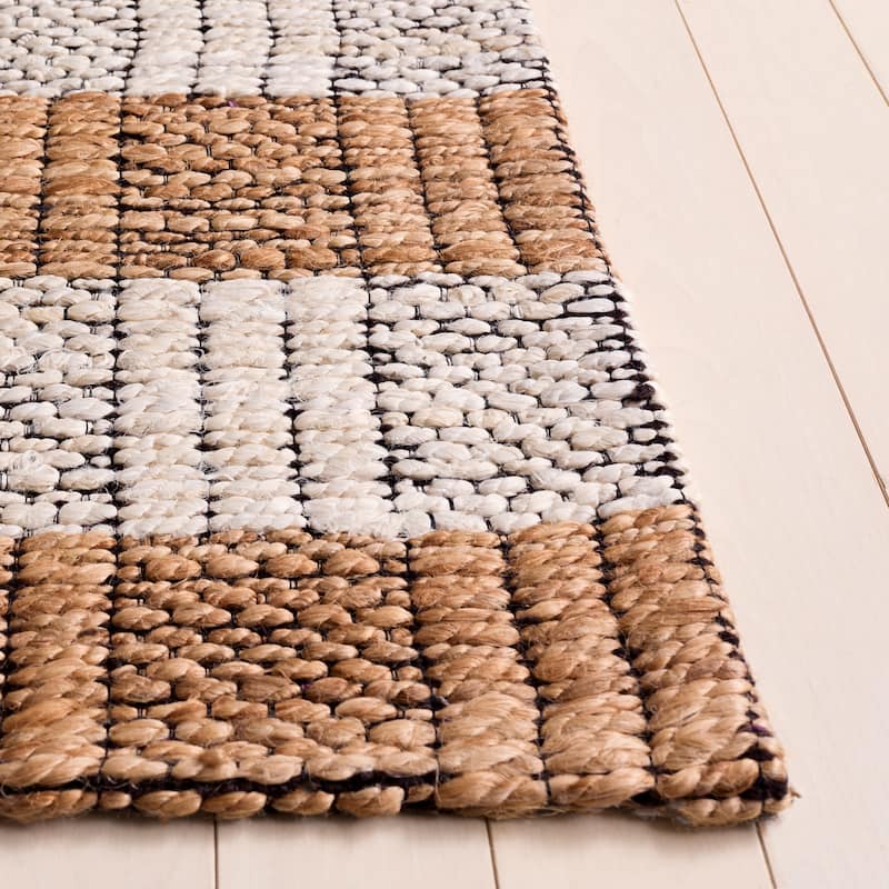SAFAVIEH Handmade Natural Fiber Dorchen Jute Rug