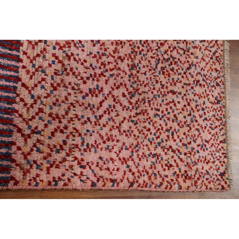 Hand Knotted Oriental 100% Wool Carpet Modern Checkered Pink Moroccan Area Rug - 8' 2'' X 5' 5''