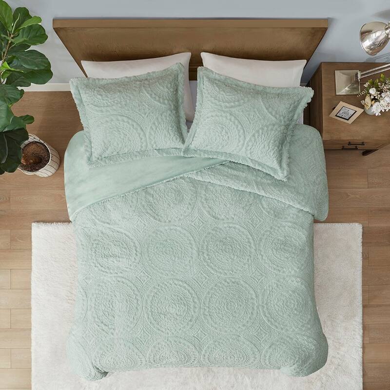 GDF Studio - Arya Embroidered Medallion Fake Fur Ultra Plush Comforter Mini Set