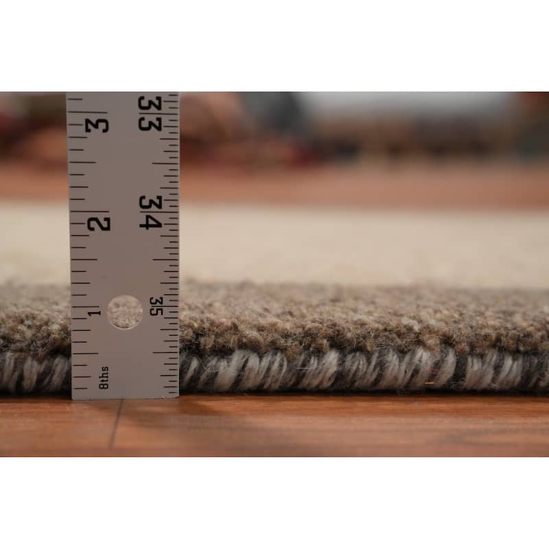 Hand Knotted Oriental 100% Wool Carpet Modern Bordered Beige & Ivories Gabbeh Area Rug - 4' 5'' X 2' 2''