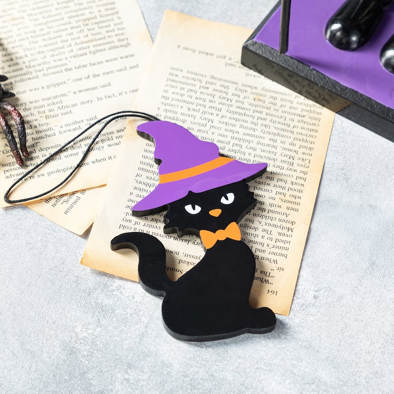 Glitzhome Set of 3 18.5"H Halloween Black Cat/Witch/Pumpkin Wood Nutcracker