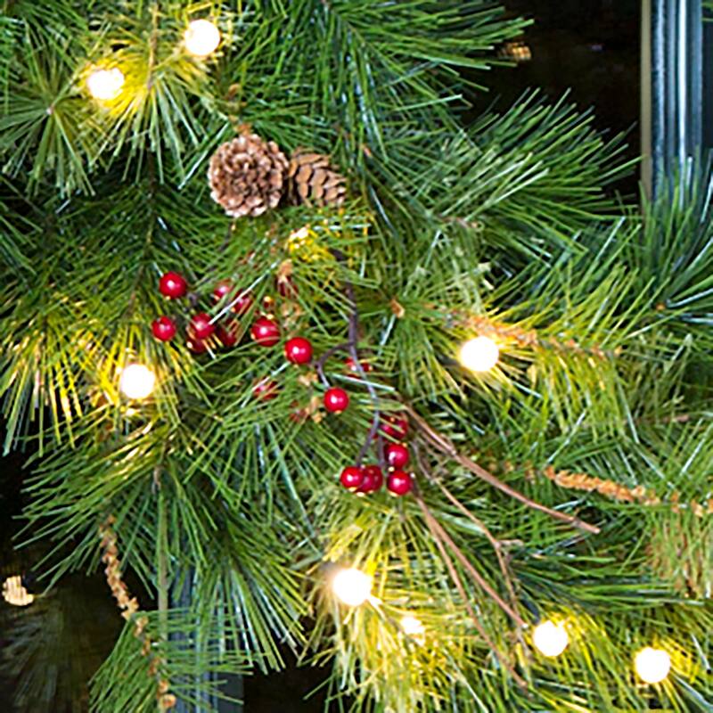 30 in. Indoor/Outdoor Blue Ridge Wreath with Battery-Operated Dual-Function Lights - 30 in