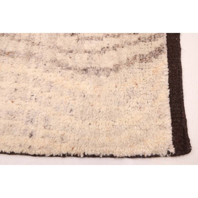 ECARPETGALLERY Hand-knotted Tangier Ivory Wool Rug - 5'3 x 8'0