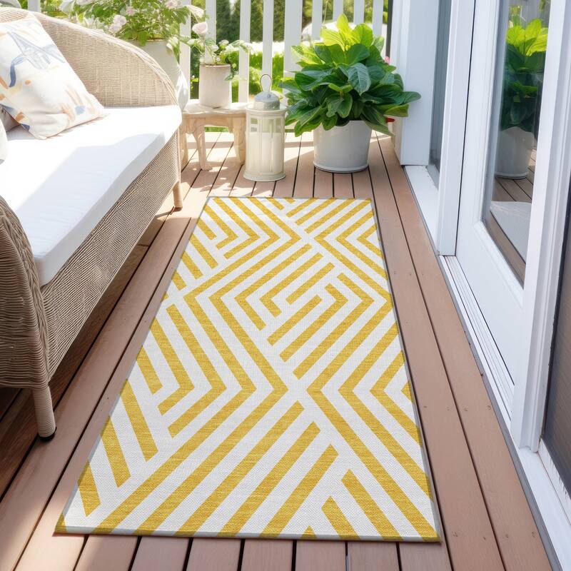 Machine Washable Indoor/ Outdoor Modern Diamonds Chantille Rug - Yellow - 2'3" x 7'6"